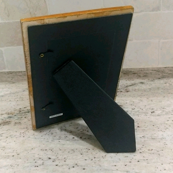 Golden Photo 4/6 Photo Frame - Picture 2 of 2